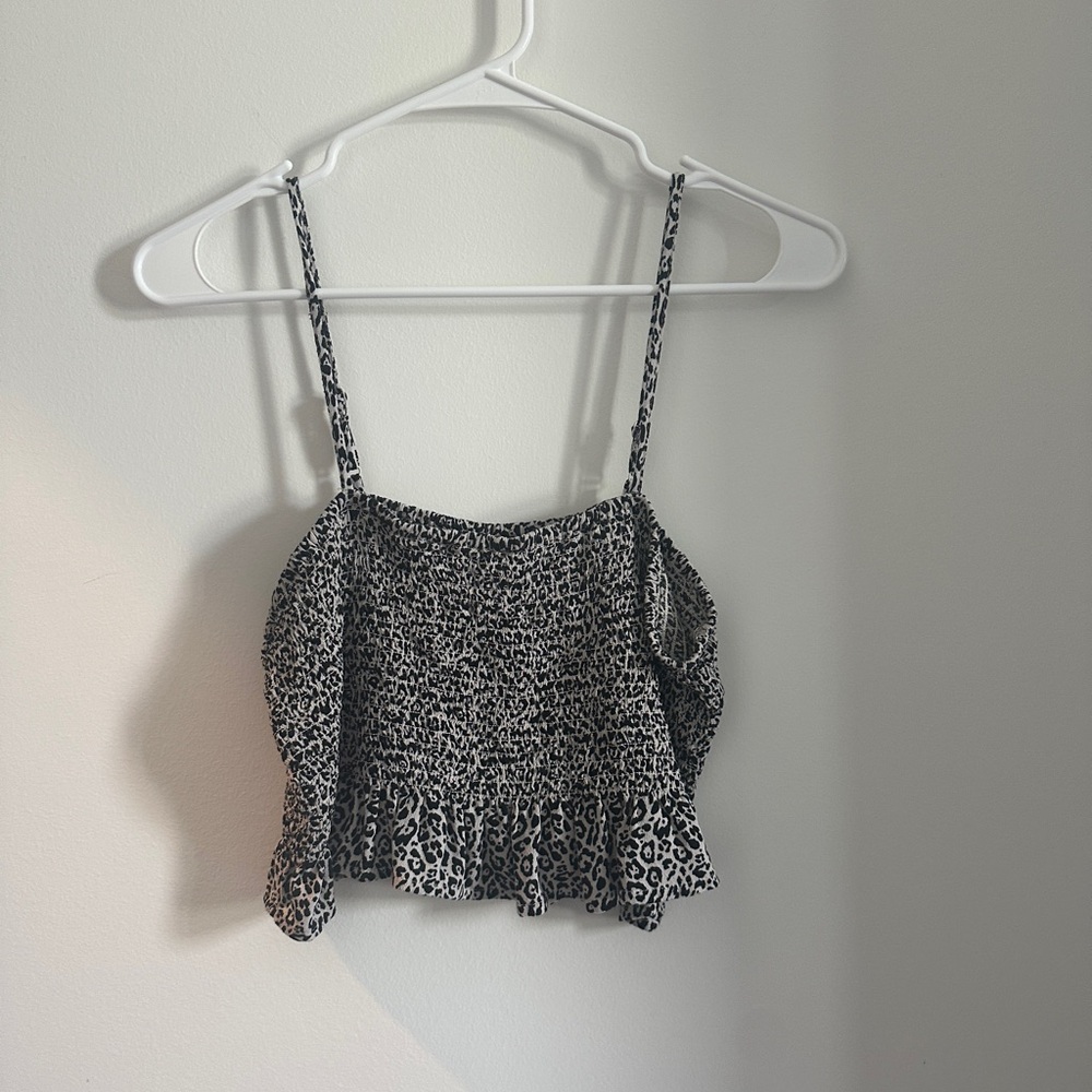 American eagle crop top shirt medium